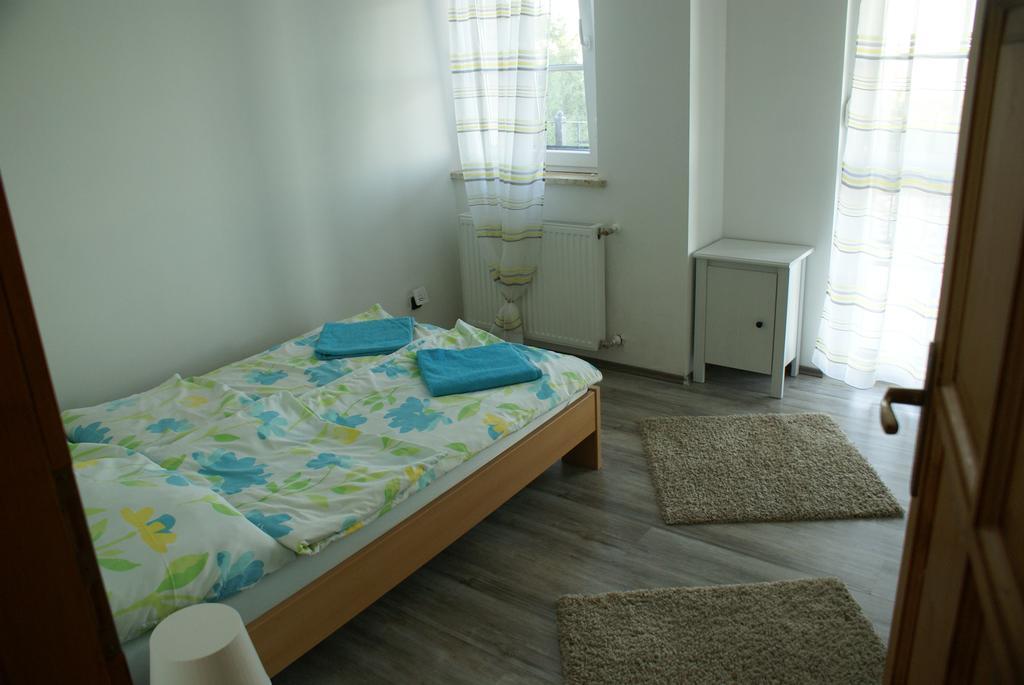 Sargarigo Apartman Haz Balatonalmádi Exterior photo